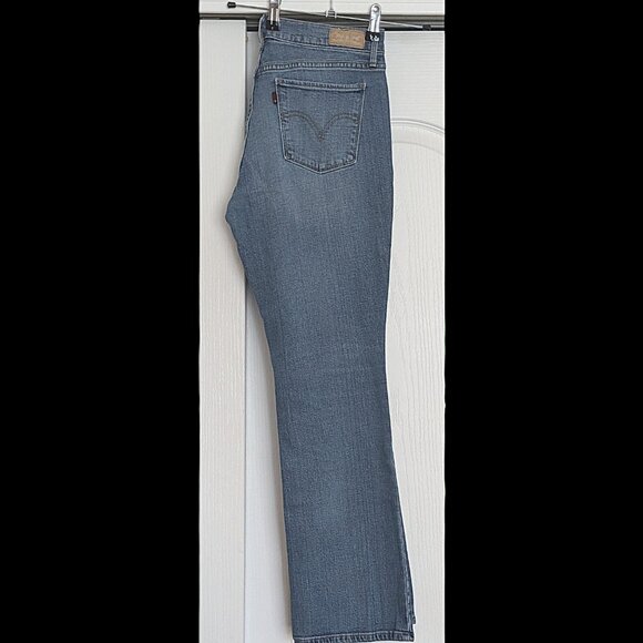 Levi's Bootcut Jeans Light Blue GUC - Picture 1 of 5
